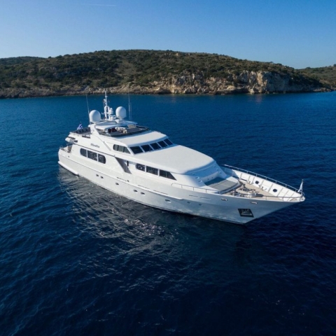 milos-at-sea-yacht-pic_031.jpg