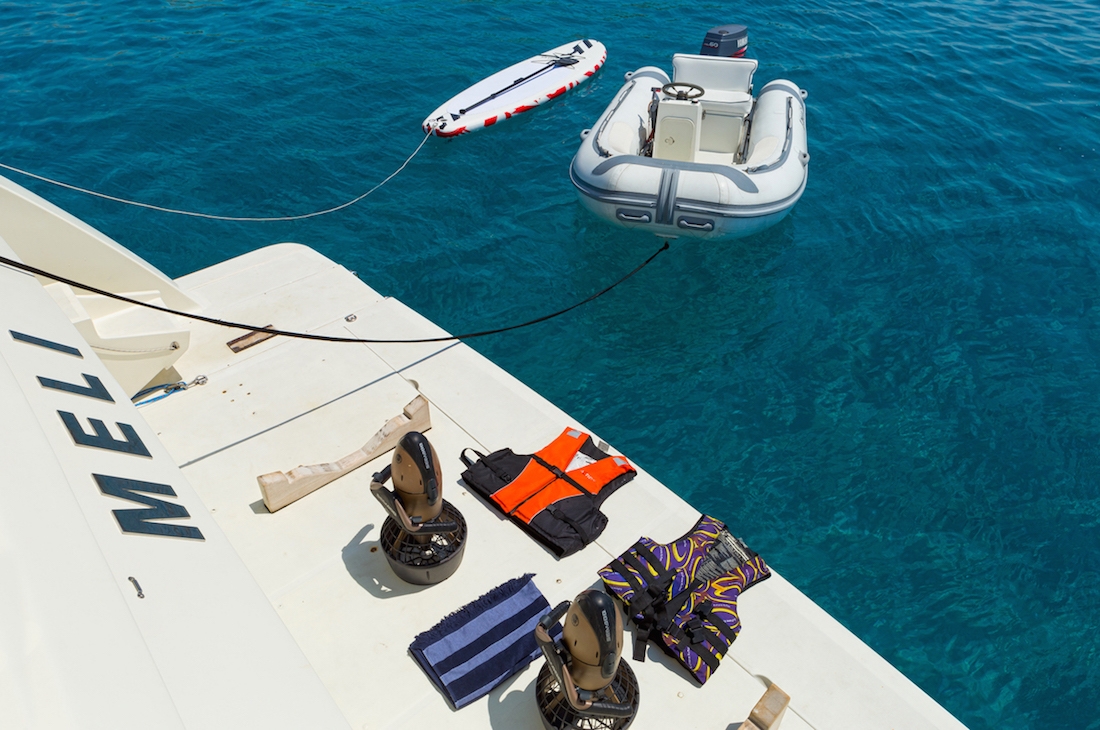 charters_in_greece_meli_-_water_toys.jpg